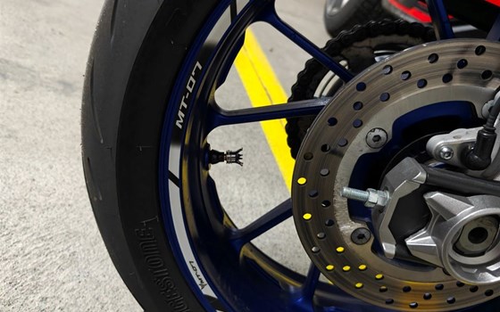 Motorrad Occasion Yamaha MT-07 - Bild 10