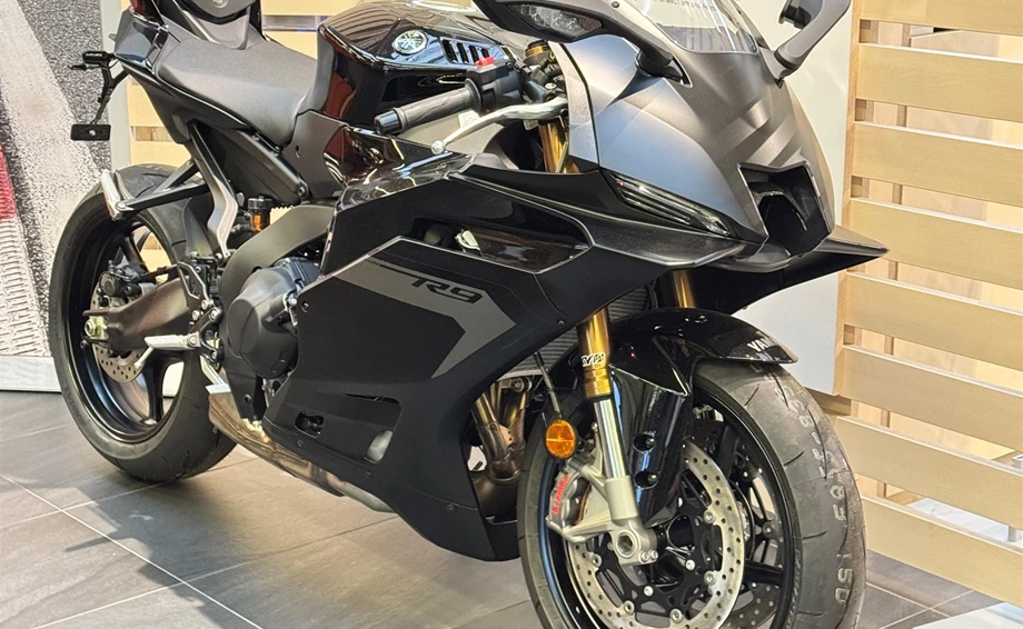Angebot Yamaha R9 Bild 2: Angebot Yamaha R9