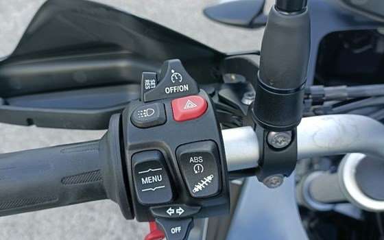 Gebrauchtmotorrad BMW F 750 GS - Bild 20 Gebrauchtmotorrad BMW F 750 GS - Bild 20
