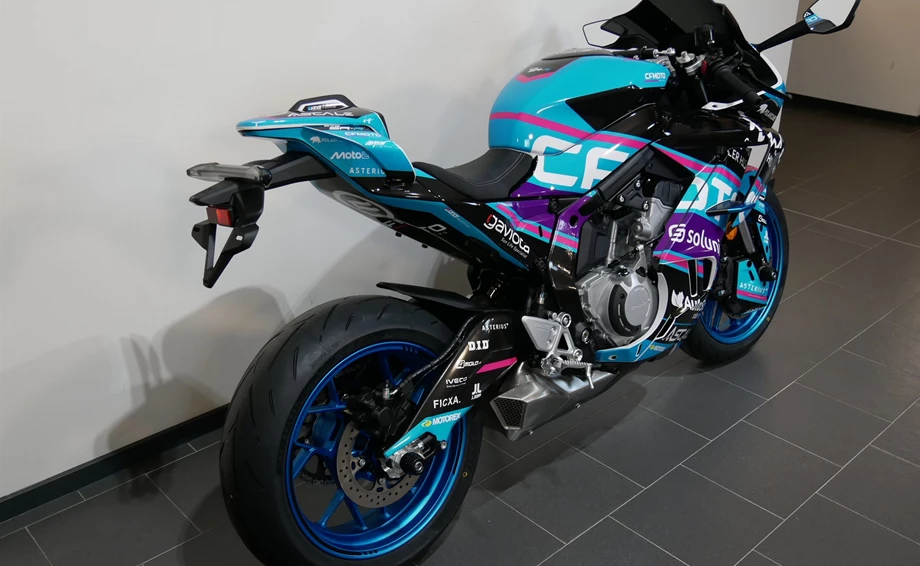Angebot CFMOTO 675SR-R Bild 6: Angebot CFMOTO 675SR-R