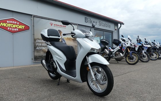 Gebrauchtmotorrad Honda SH150i - Bild 3