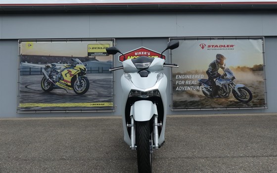 Gebrauchtmotorrad Honda SH150i - Bild 4