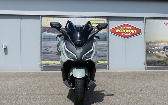 Gebrauchtmotorrad Honda Forza 350 - Bild 4