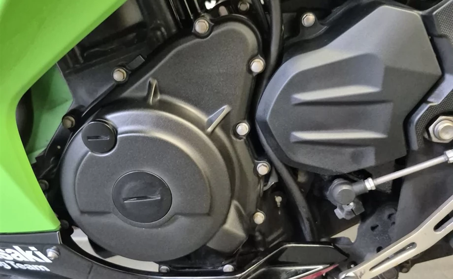 Angebot Kawasaki Ninja 400 Bild 16: Angebot Kawasaki Ninja 400
