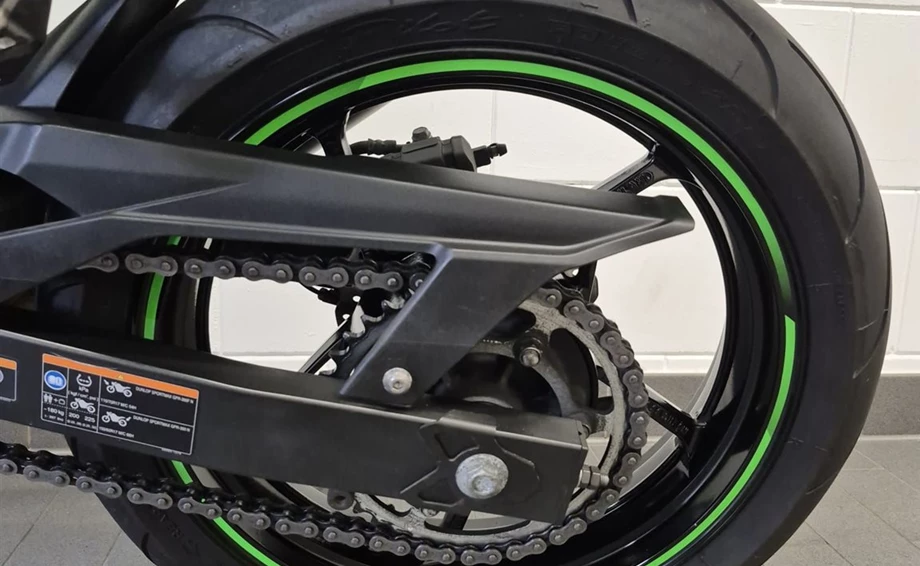 Angebot Kawasaki Ninja 400 Bild 18: Angebot Kawasaki Ninja 400