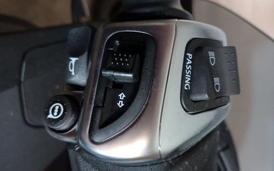 Gebrauchtmotorrad Piaggio MP3 500 Sport Advanced - Bild 8