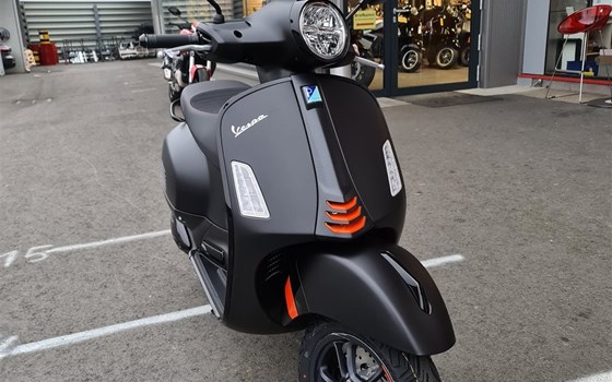 Neufahrzeug Vespa GTS 310 SuperSport - Bild 3 Neufahrzeug Vespa GTS 310 SuperSport - Bild 3