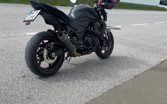 Gebrauchtmotorrad Kawasaki Z 750 Black Edition - Bild 4 Gebrauchtmotorrad Kawasaki Z 750 Black Edition - Bild 4