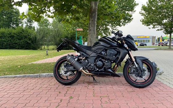 Gebrauchtmotorrad Kawasaki Z 750 Black Edition - Bild 7 Gebrauchtmotorrad Kawasaki Z 750 Black Edition - Bild 7