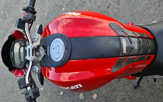 Gebrauchtmotorrad Ducati Monster 696 - Bild 9 Gebrauchtmotorrad Ducati Monster 696 - Bild 9