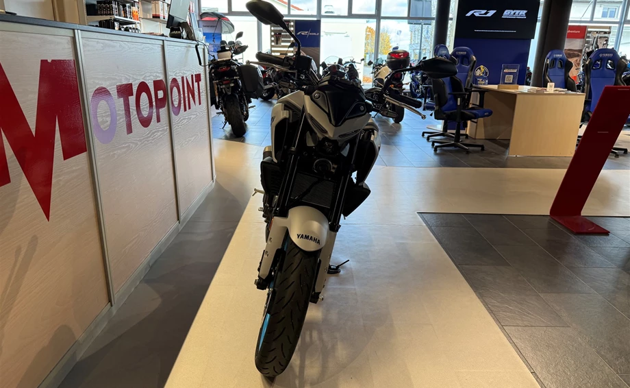 Angebot Yamaha MT-03 Bild 7: Angebot Yamaha MT-03