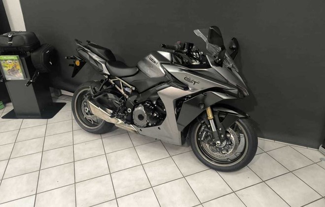 Suzuki GSX-S1000GT