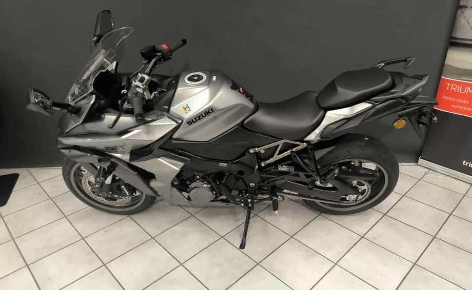 Angebot Suzuki GSX-S1000GT Bild 5: Angebot Suzuki GSX-S1000GT