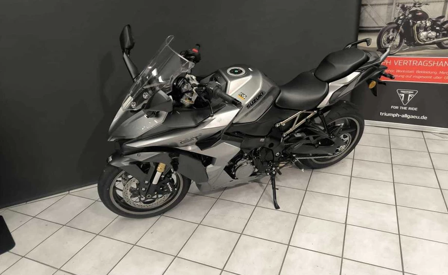 Angebot Suzuki GSX-S1000GT Bild 6: Angebot Suzuki GSX-S1000GT