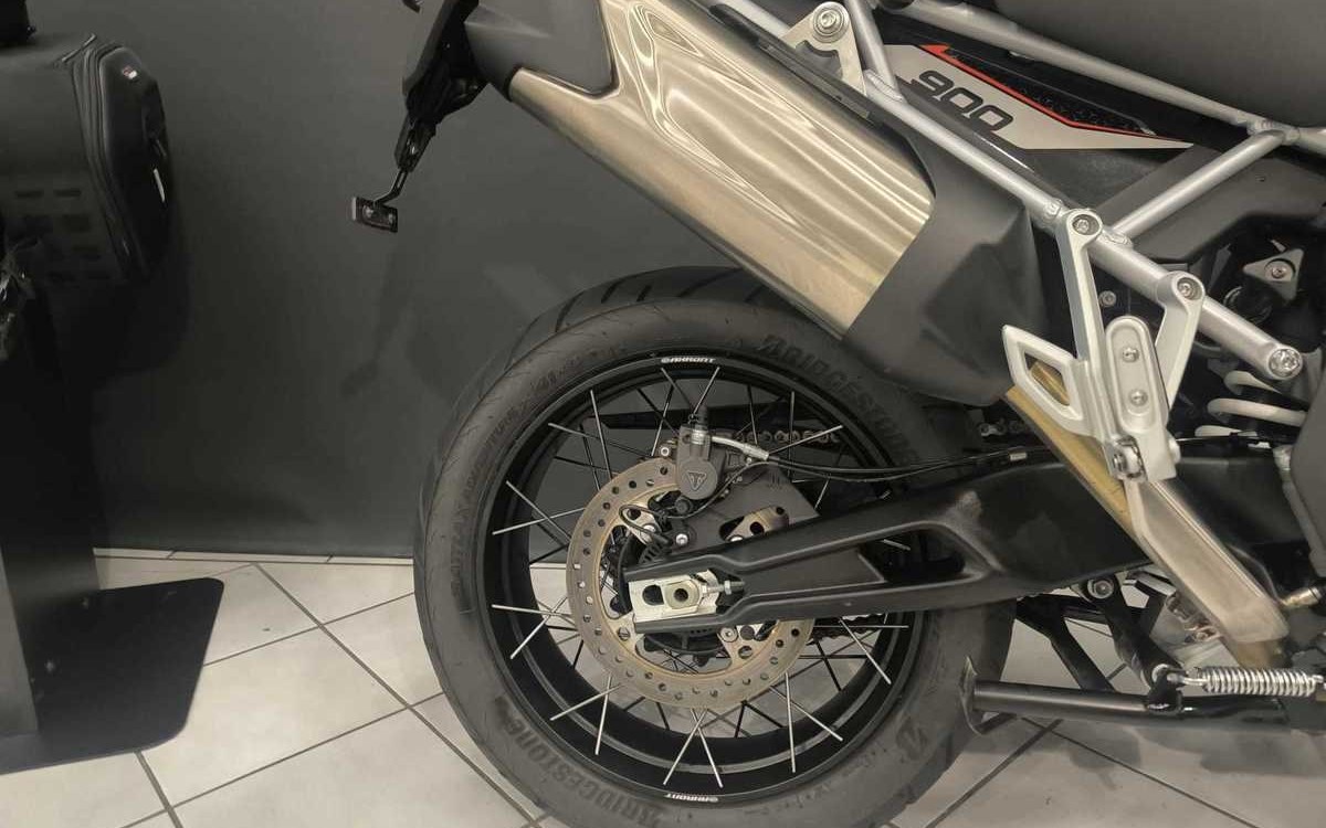 Zum Vergrößern bitte anklicken! Angebot Triumph Tiger 900 Rally Pro