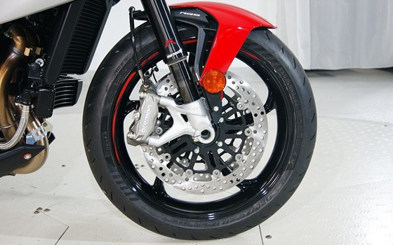 Neufahrzeug MV Agusta Brutale RR Ottantesimo - Bild 4