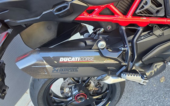 Gebrauchtmotorrad Ducati Multistrada V4 Pikes Peak - Bild 8 Gebrauchtmotorrad Ducati Multistrada V4 Pikes Peak - Bild 8