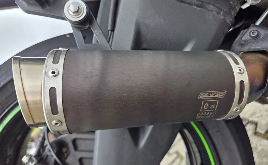 Angebot Kawasaki Ninja ZX-10R Bild 8: Angebot Kawasaki Ninja ZX-10R