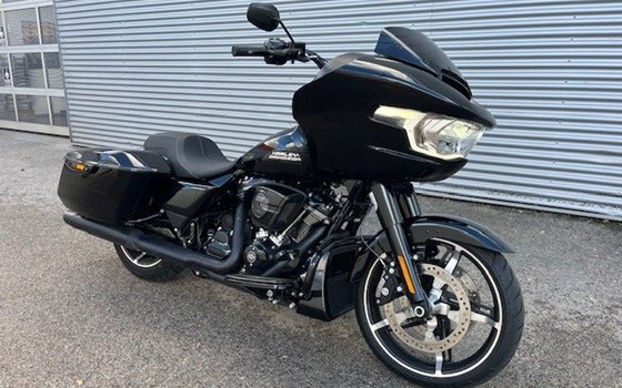 Gebrauchtmotorrad Harley-Davidson Road Glide FLTRX - Bild 4 Gebrauchtmotorrad Harley-Davidson Road Glide FLTRX - Bild 4