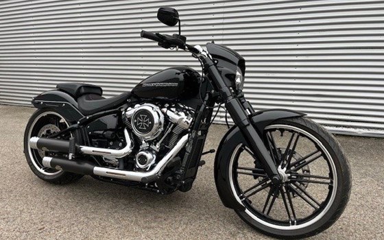 Gebrauchtmotorrad Harley-Davidson Softail Breakout FXBR - Bild 4 Gebrauchtmotorrad Harley-Davidson Softail Breakout FXBR - Bild 4