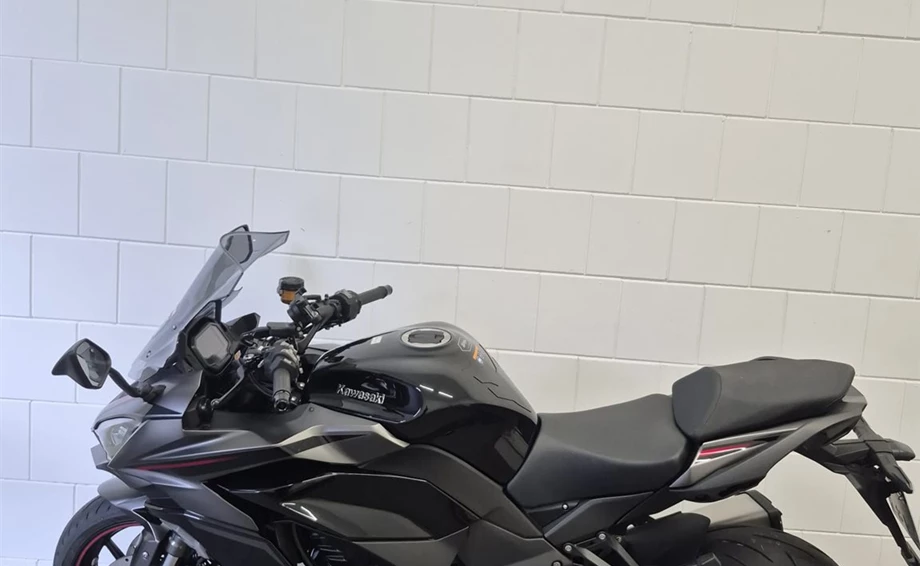 Angebot Kawasaki Ninja 1100SX SE Bild 8: Angebot Kawasaki Ninja 1100SX SE