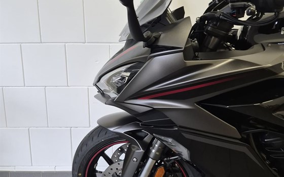 Gebrauchtmotorrad Kawasaki Ninja 1100SX SE - Bild 10