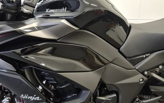 Gebrauchtmotorrad Kawasaki Ninja 1100SX SE - Bild 11