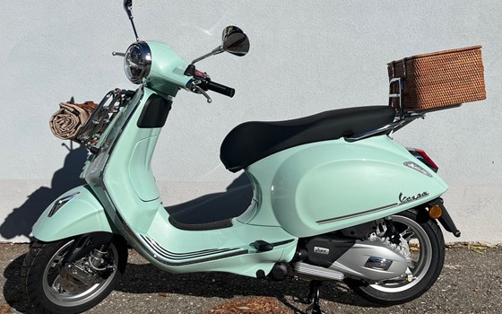 Neufahrzeug Vespa Primavera 125 - Bild 1 Neufahrzeug Vespa Primavera 125 - Bild 1