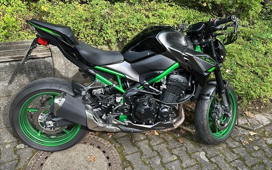 Gebrauchtmotorrad Kawasaki Z900 - Bild 1