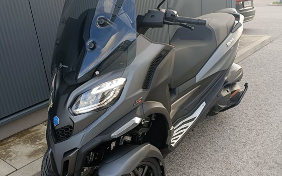 Gebrauchtmotorrad Piaggio MP3 530 HPE Exclusive - Bild 6 Gebrauchtmotorrad Piaggio MP3 530 HPE Exclusive - Bild 6