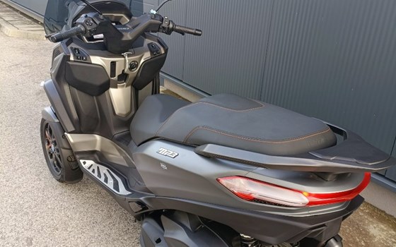 Gebrauchtmotorrad Piaggio MP3 530 HPE Exclusive - Bild 11 Gebrauchtmotorrad Piaggio MP3 530 HPE Exclusive - Bild 11