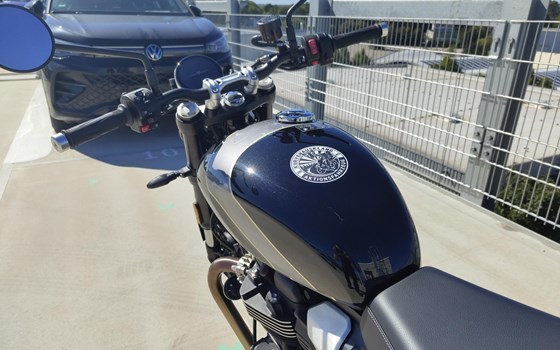 Gebrauchtmotorrad Triumph Speed Twin 900 - Bild 5