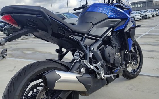 Gebrauchtmotorrad Triumph Tiger Sport 800 - Bild 4