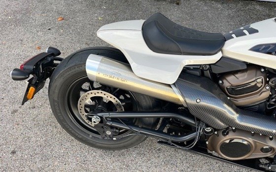 Gebrauchtmotorrad Harley-Davidson Sportster S RH1250S - Bild 6 Gebrauchtmotorrad Harley-Davidson Sportster S RH1250S - Bild 6