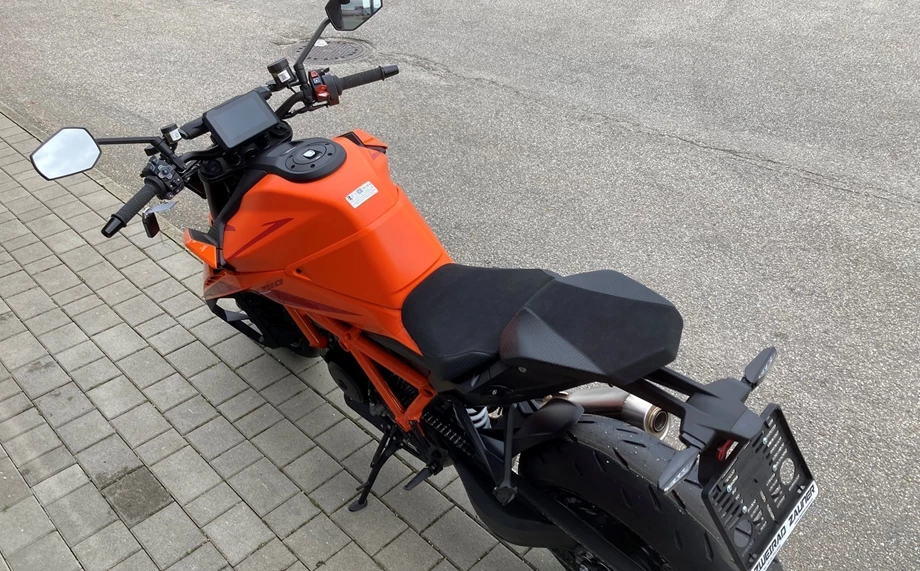 Angebot KTM 1390 Super Duke R EVO Bild 4: Angebot KTM 1390 Super Duke R EVO