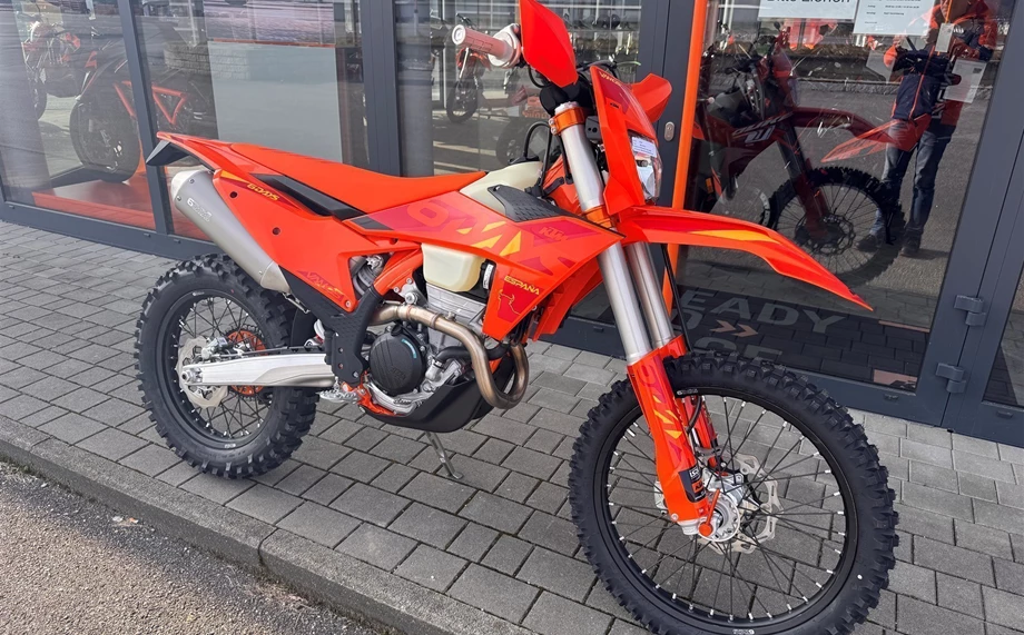 Angebot KTM 350 EXC-F SIX DAYS Bild 1: Angebot KTM 350 EXC-F SIX DAYS