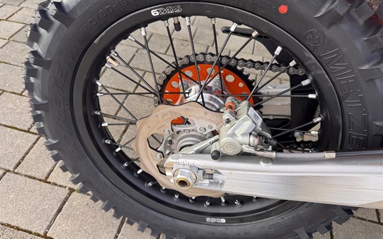 Neufahrzeug KTM 350 EXC-F SIX DAYS - Bild 10 Neufahrzeug KTM 350 EXC-F SIX DAYS - Bild 10