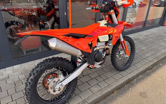 Neufahrzeug KTM 350 EXC-F SIX DAYS - Bild 3 Neufahrzeug KTM 350 EXC-F SIX DAYS - Bild 3