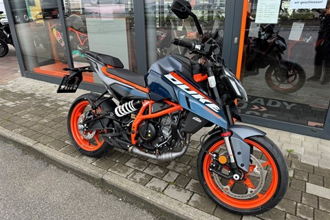 Die 5 besten A2 Naked Bikes bis 3.000 Euro Die 5 besten A2 Naked Bikes bis 3.000 Euro