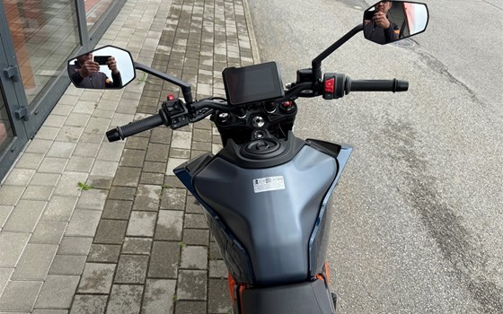Neufahrzeug KTM 390 Duke - Bild 8 Neufahrzeug KTM 390 Duke - Bild 8