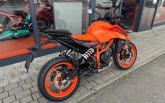 Neufahrzeug KTM 390 Duke - Bild 3 Neufahrzeug KTM 390 Duke - Bild 3