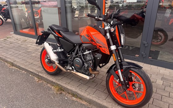 Gebrauchtmotorrad KTM 690 Duke - Bild 1 Gebrauchtmotorrad KTM 690 Duke - Bild 1