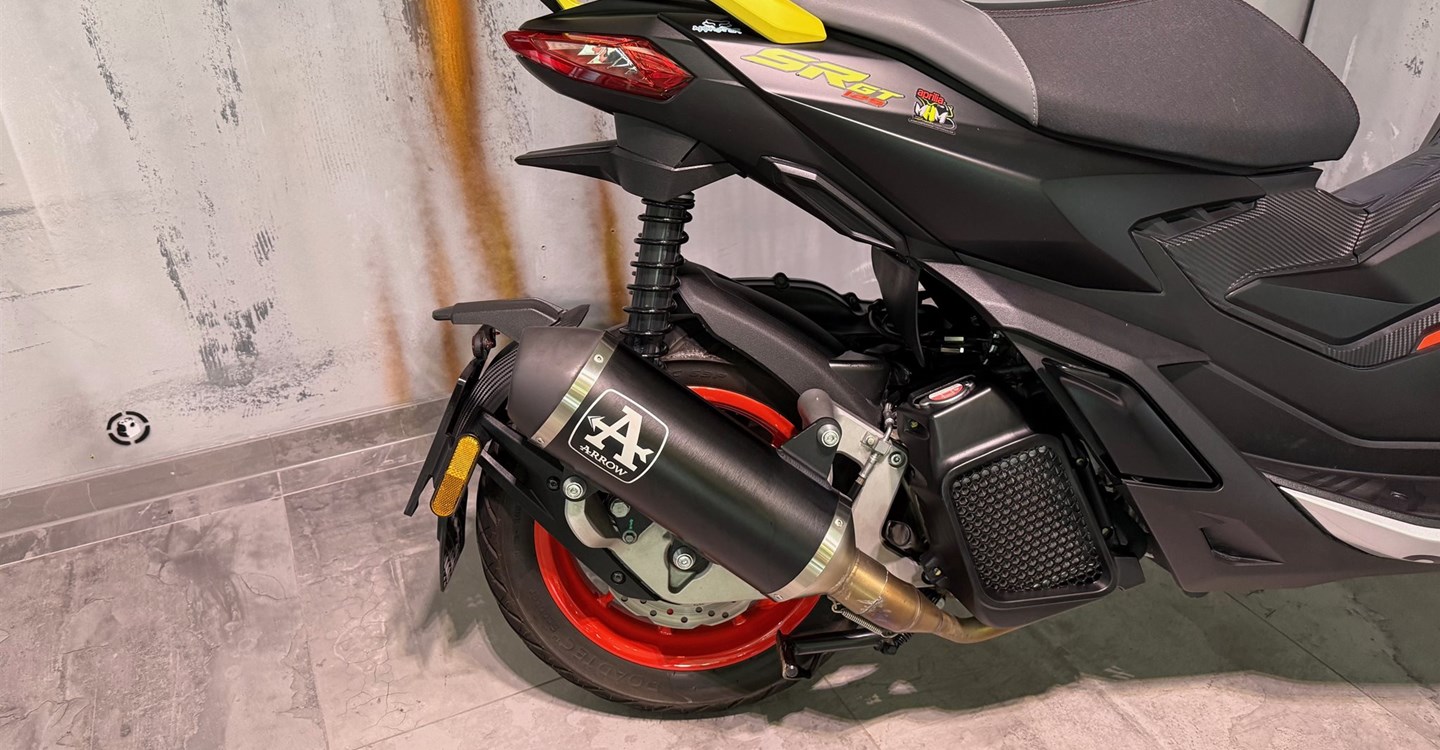 Zum Vergrößern bitte anklicken! Angebot Aprilia SR GT 125