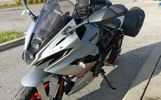 Gebrauchtmotorrad Suzuki GSX-8R - Bild 7 Gebrauchtmotorrad Suzuki GSX-8R - Bild 7