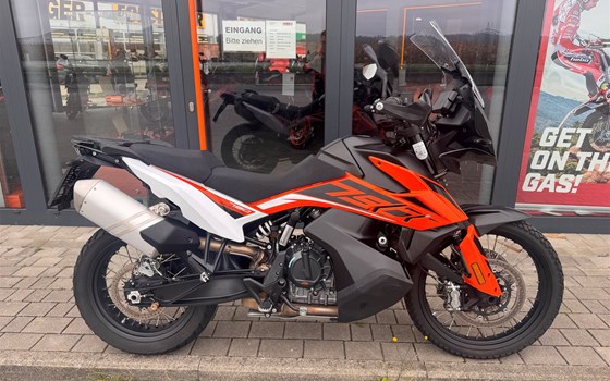 Gebrauchtmotorrad KTM 790 Adventure - Bild 2 Gebrauchtmotorrad KTM 790 Adventure - Bild 2
