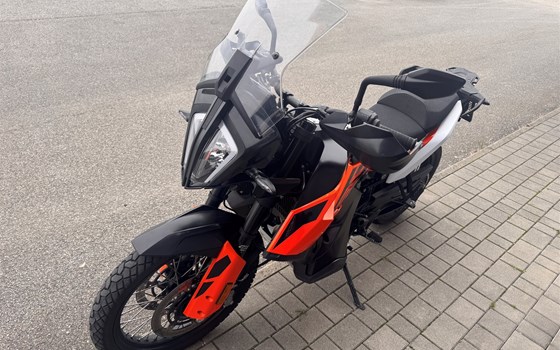 Gebrauchtmotorrad KTM 790 Adventure - Bild 6 Gebrauchtmotorrad KTM 790 Adventure - Bild 6