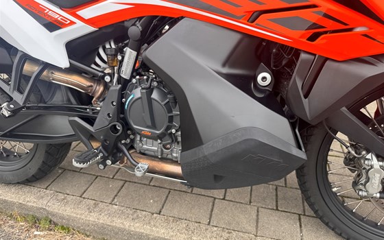 Gebrauchtmotorrad KTM 790 Adventure - Bild 8 Gebrauchtmotorrad KTM 790 Adventure - Bild 8