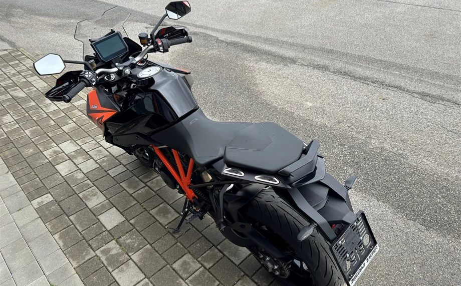 Angebot KTM 1290 Super Duke GT Bild 4: Angebot KTM 1290 Super Duke GT