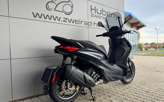 Gebrauchtmotorrad Piaggio Beverly 300 hpe - Bild 6 Gebrauchtmotorrad Piaggio Beverly 300 hpe - Bild 6