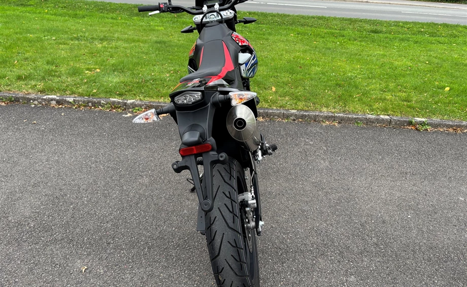 Angebot Aprilia SX 125 Bild 4: Angebot Aprilia SX 125